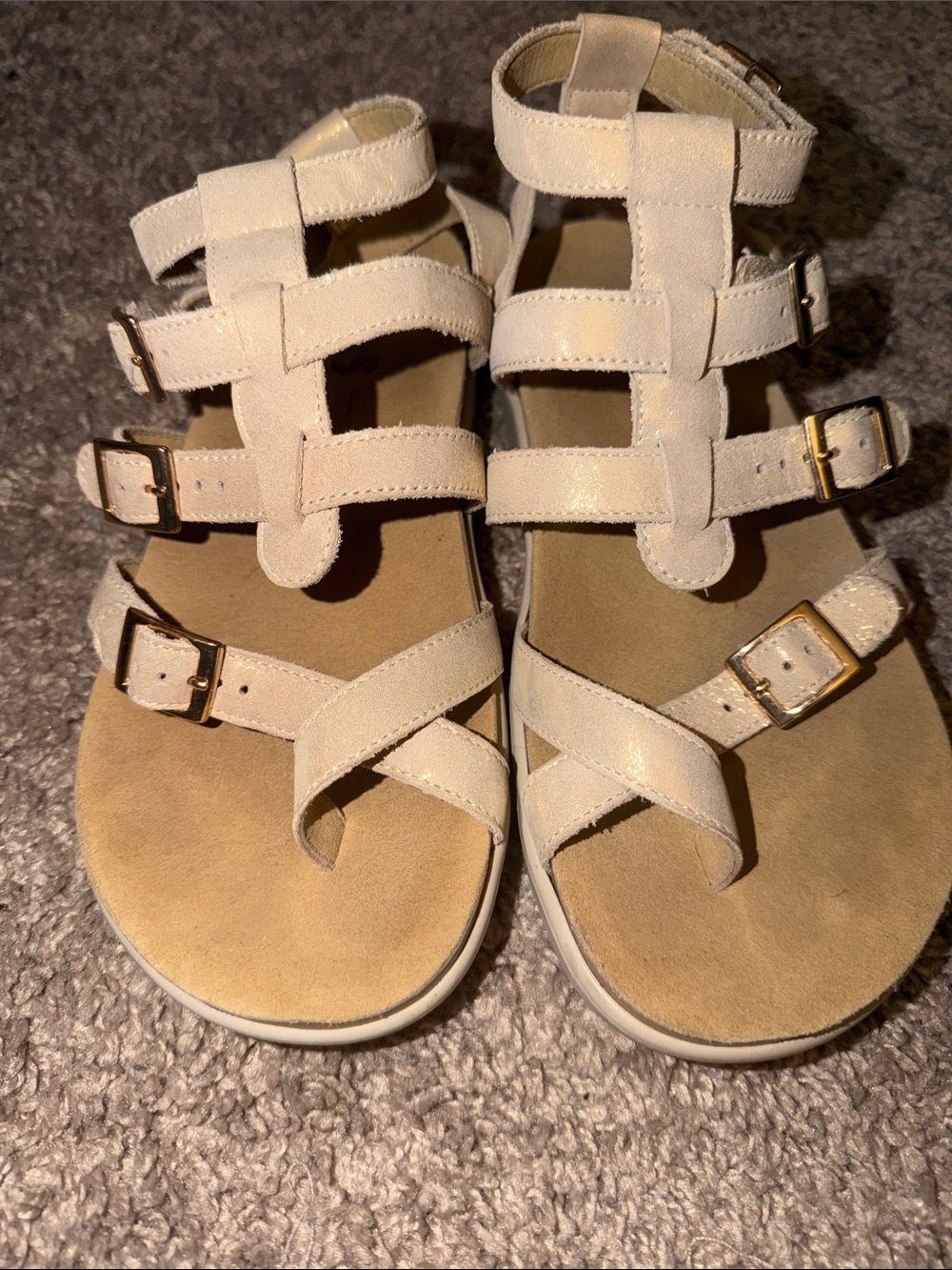 SAS Women’s Soft Gold Strappy Buckle Sandals - Size 7 WW